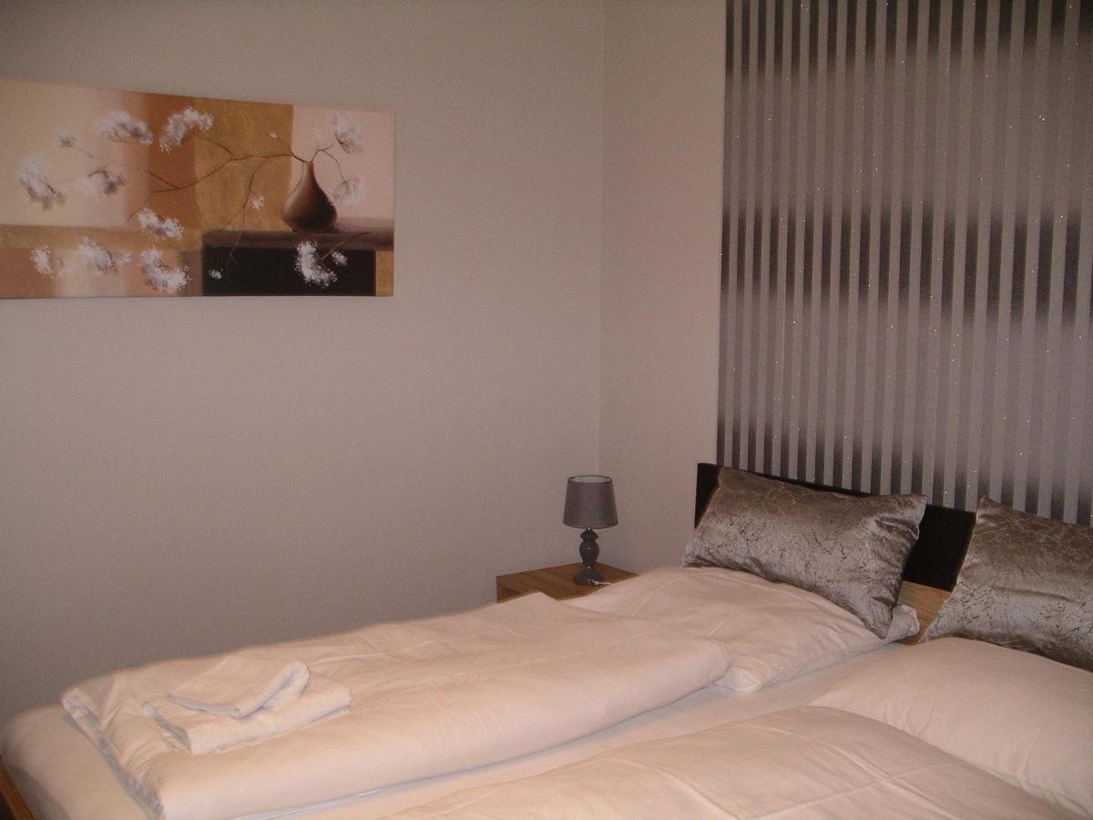 Hévíz Centrum 2 Apartmanok מראה חיצוני תמונה