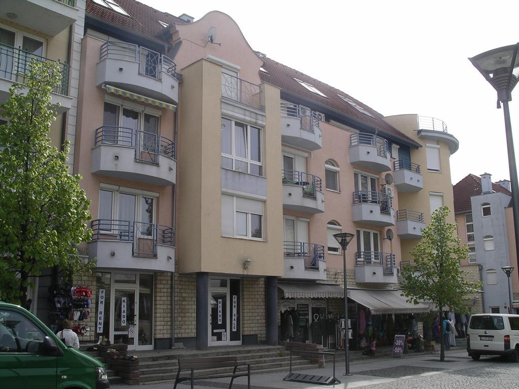 Hévíz Centrum 2 Apartmanok מראה חיצוני תמונה